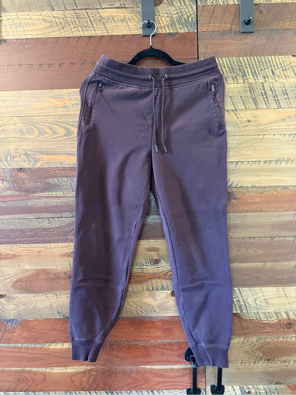 Old Navy Women's Track Jogger Pants in Deep Plum